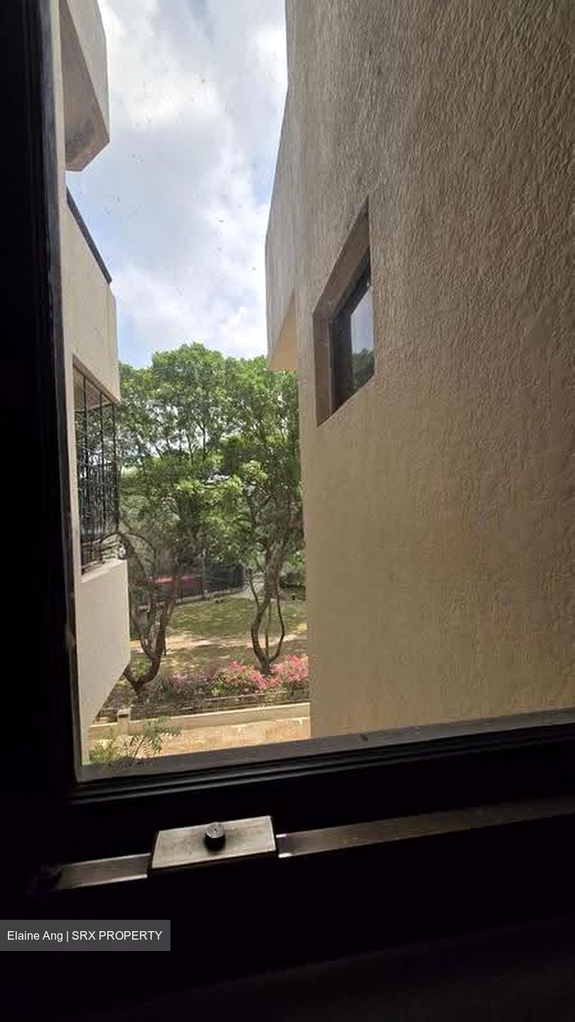 Bayshore Park (D16), Condominium #608152561